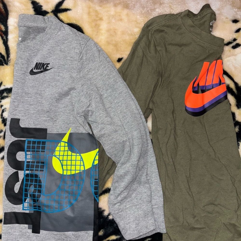 Nike Gray and Olive Long Sleeve Tees